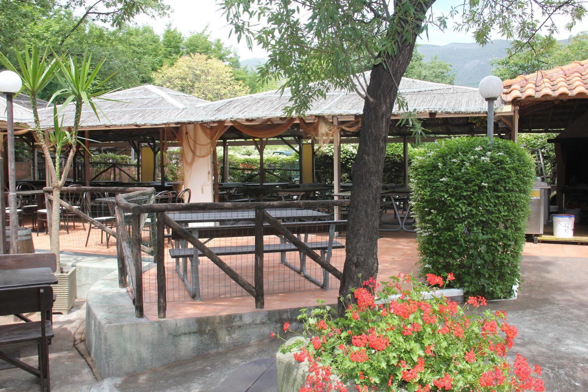 Caravelle Camping Village Ceriale Kültér fotó